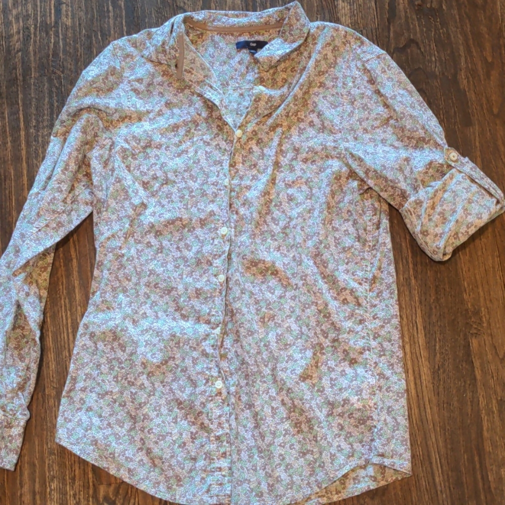 GAP floral cuffed tailored shirt
